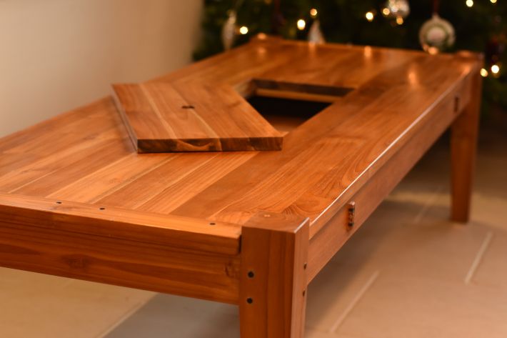 Coffee Table with pull-out section for storage