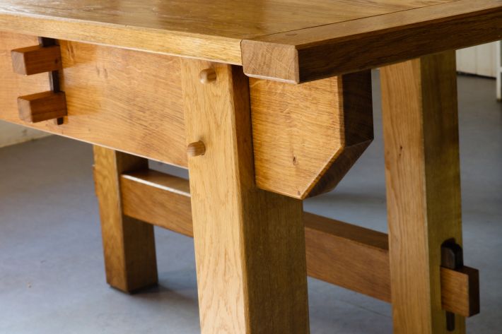 Kitchen table in oak