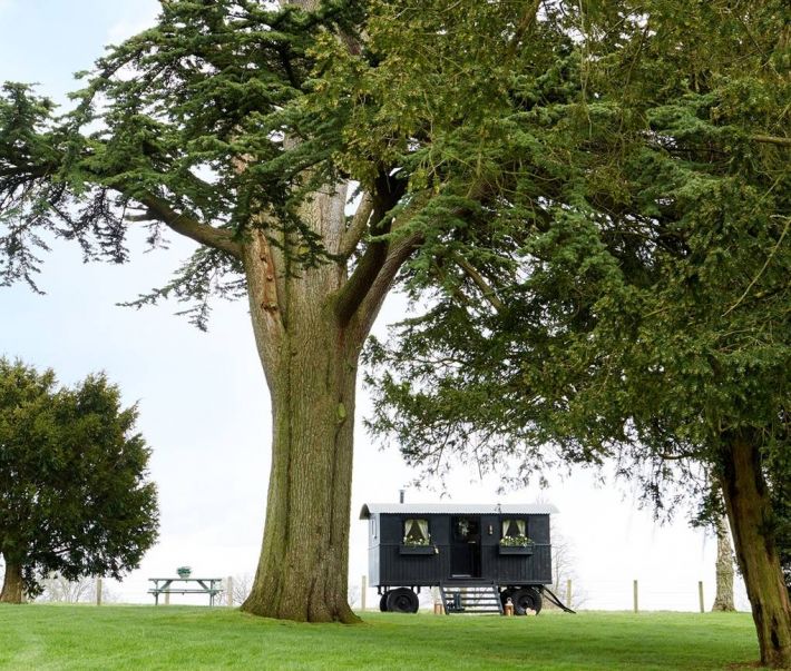 A living van in Oxfordshire countryside
